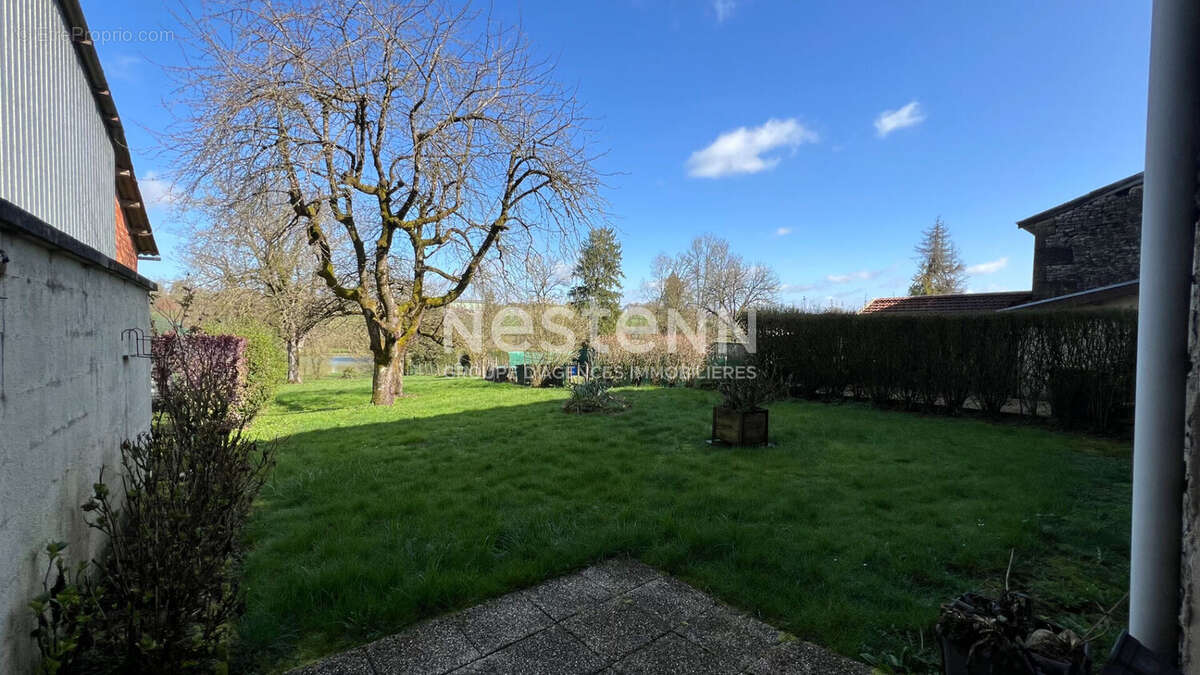 Maison à LES HAUTS-DE-CHEE