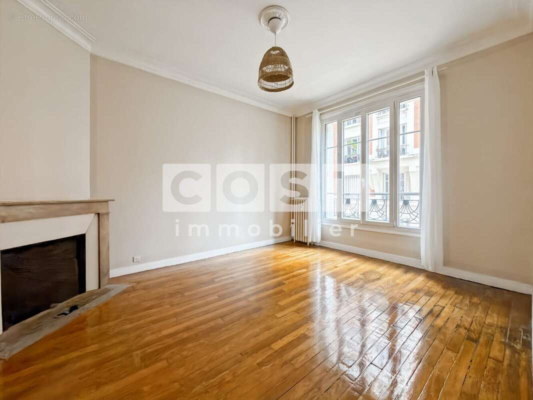 Appartement à ASNIERES-SUR-SEINE