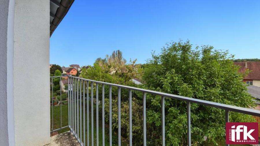 Horbourg-Wihr : T3 de 65.69 m² habitables avec balcon, garage, parking et cave - photo 5