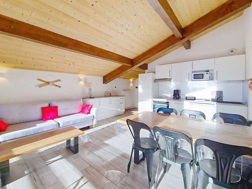 Appartement à CHATEL