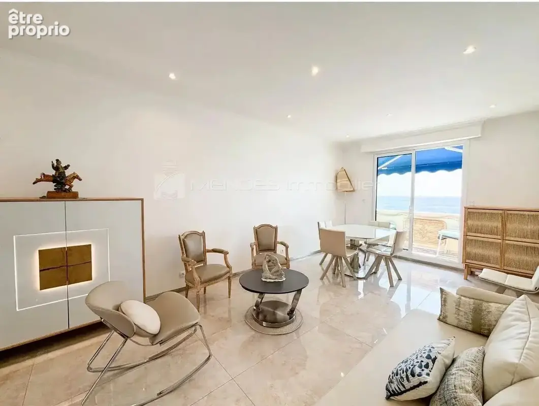 Exceptionnel dernier étage — appartement trois pièces vue mer panoramique, promenade des anglais - photo 2