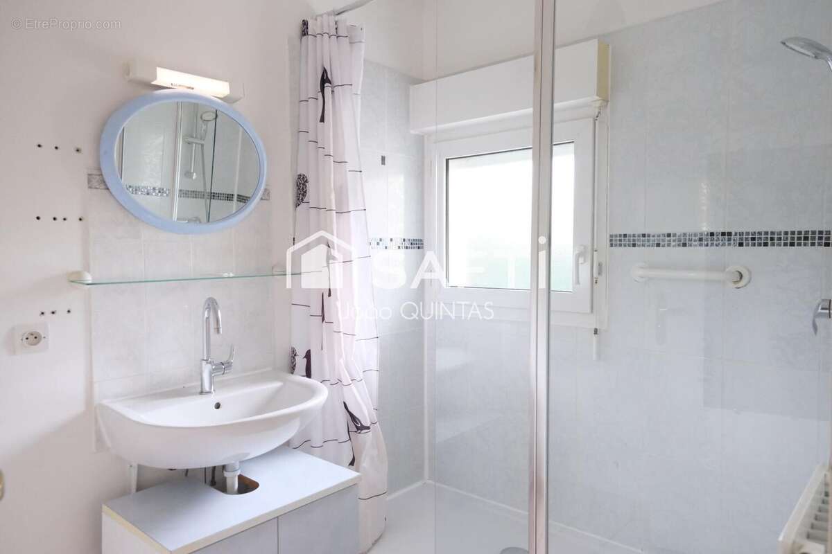 Photo 6 - Appartement à LES ULIS