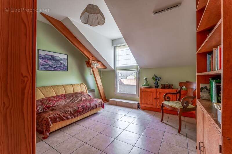 Appartement à SAINT-CYR-SUR-LOIRE