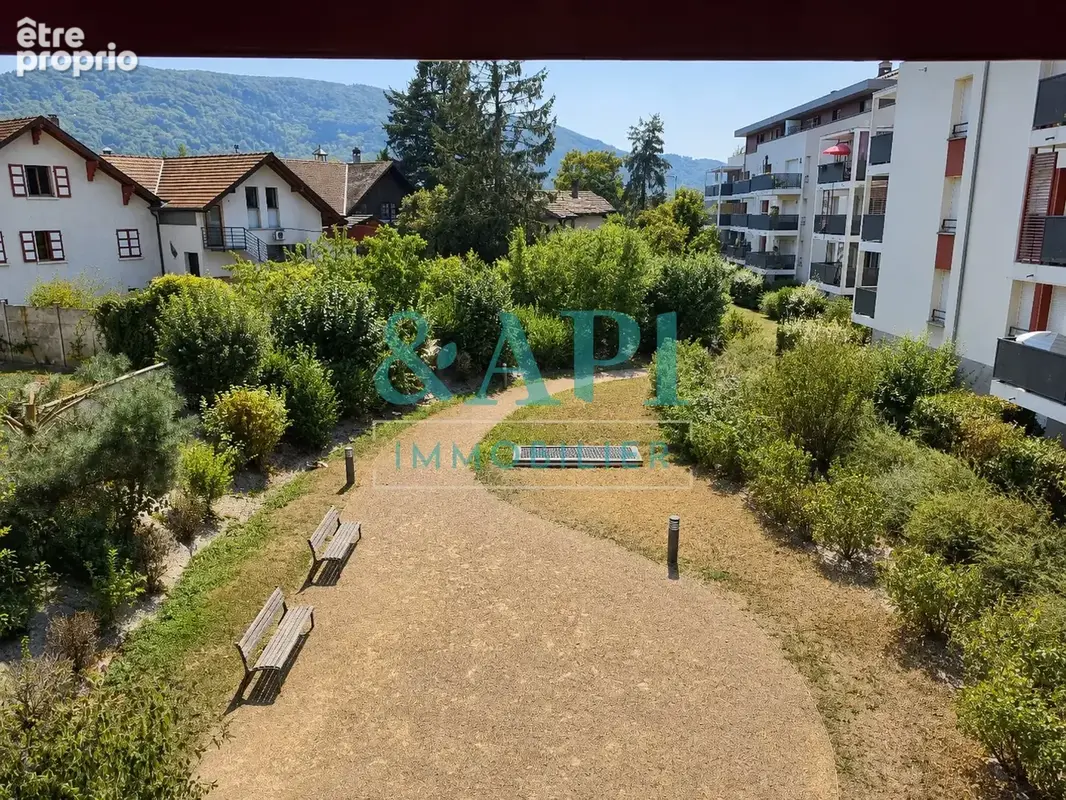SCIEZ idéalement situé grand appartement T3 avec terrasse - photo 15