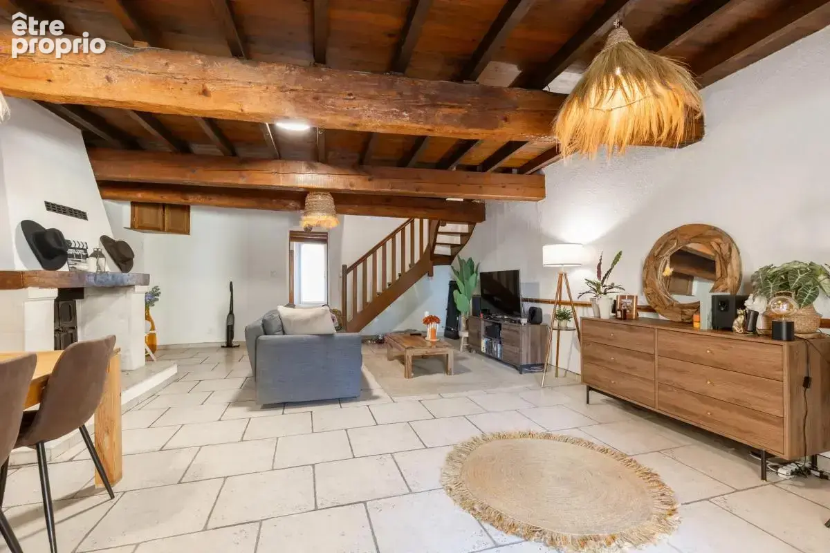 Maison de 5 pièces de 131 m² à Morières-lès-Avignon - photo 6