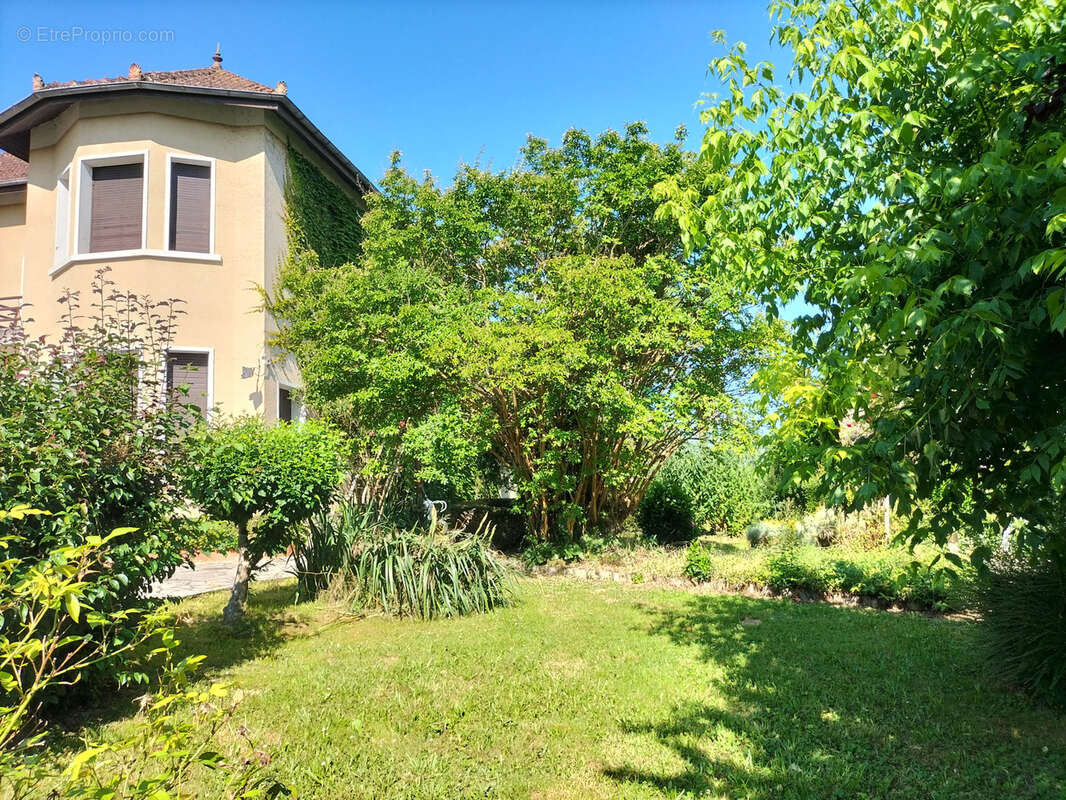 Maison à SARAMON