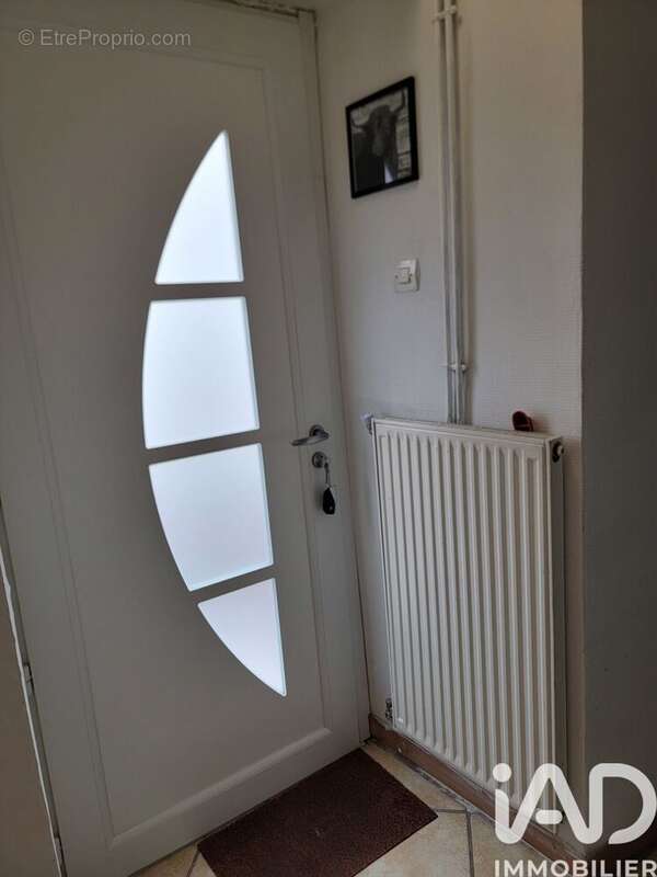 Photo 2 - Maison à PONT-DU-CHATEAU