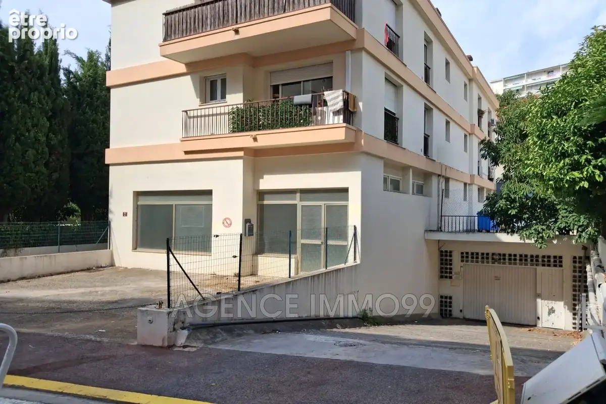 Parking 12 m² à Cannes  - photo 2