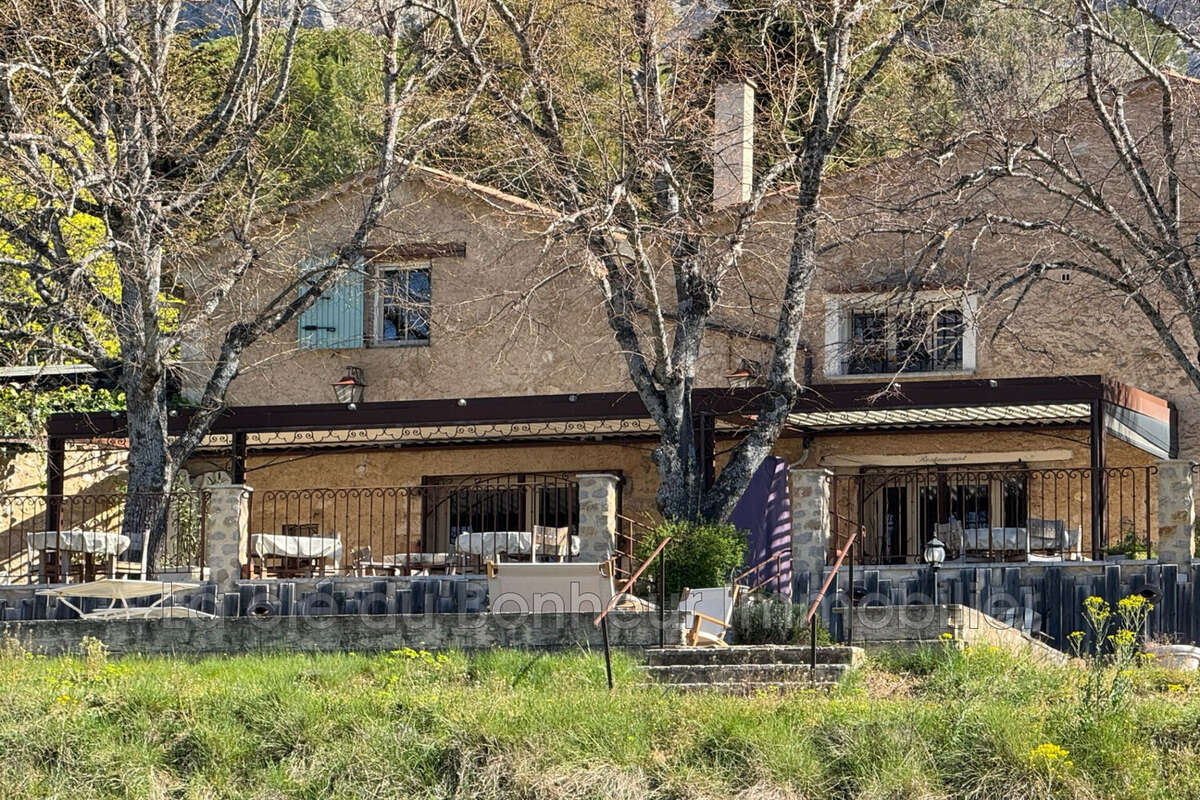 Maison à MOUSTIERS-SAINTE-MARIE