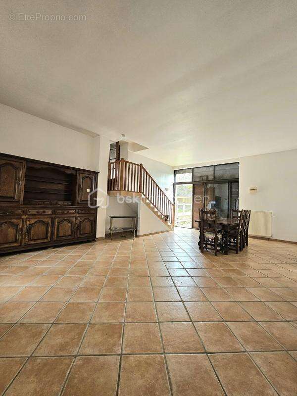 Maison à CHATEAU-CHINON(CAMPAGNE)