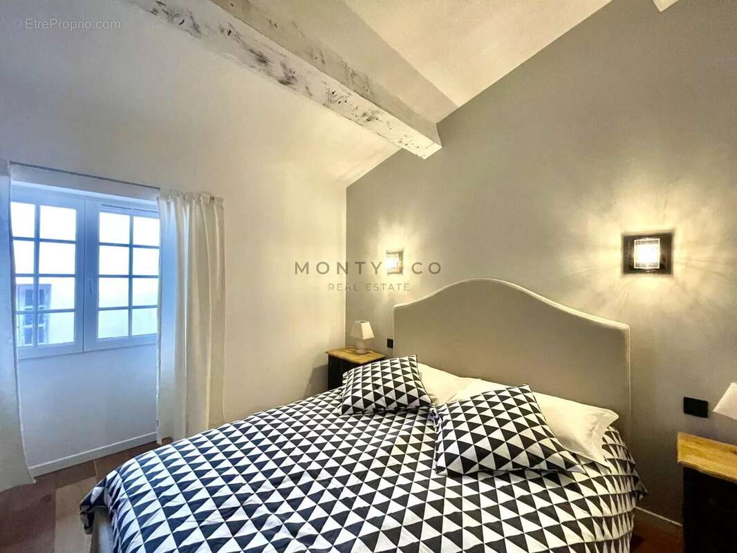 Appartement à SAINT-TROPEZ