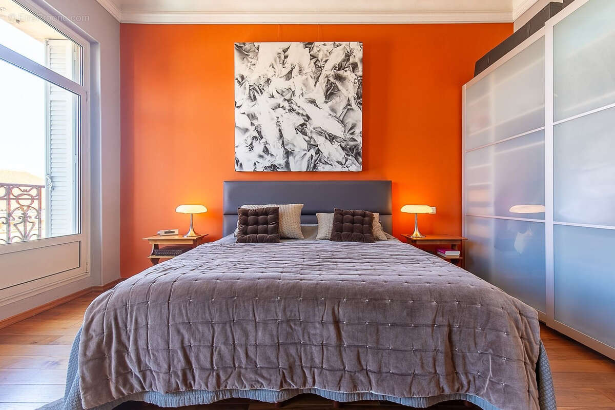 Appartement à MARSEILLE-6E