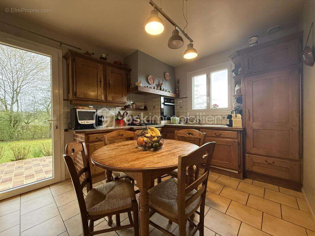 Maison à PONT-L'EVEQUE