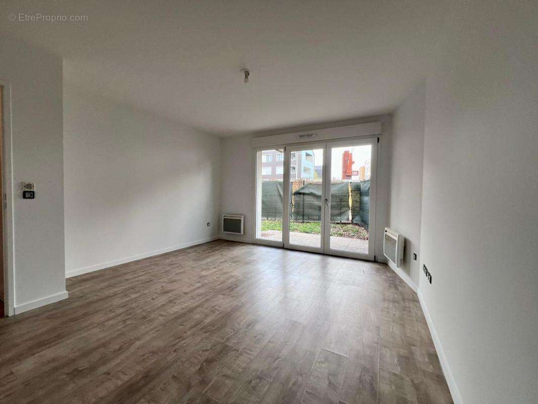 Appartement à BEZANNES