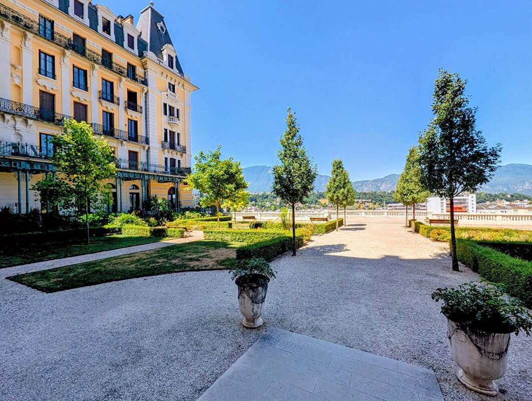 Appartement à AIX-LES-BAINS