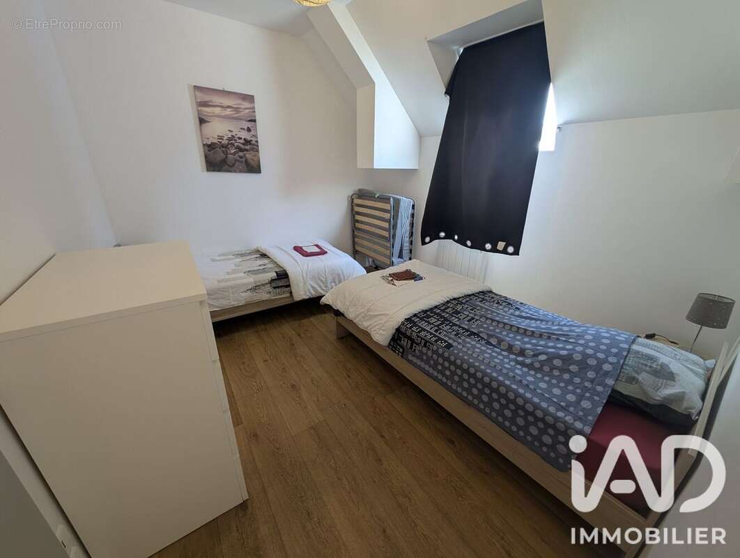 Maison 66 m² à Saint-Georges-De-Reintembault  - photo 9