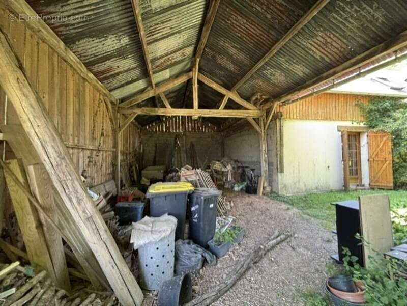 Un lieu de vie unique avec trois maisons aux possibilités infinies ! - photo 28