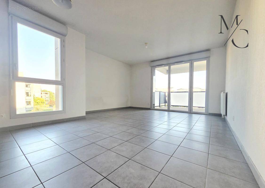 Appartement à COLOMIERS