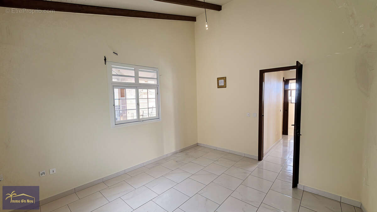 SAINT-CLAUDE   Élégante villa avec appartement indépendant, vue mer et montagne - photo 11