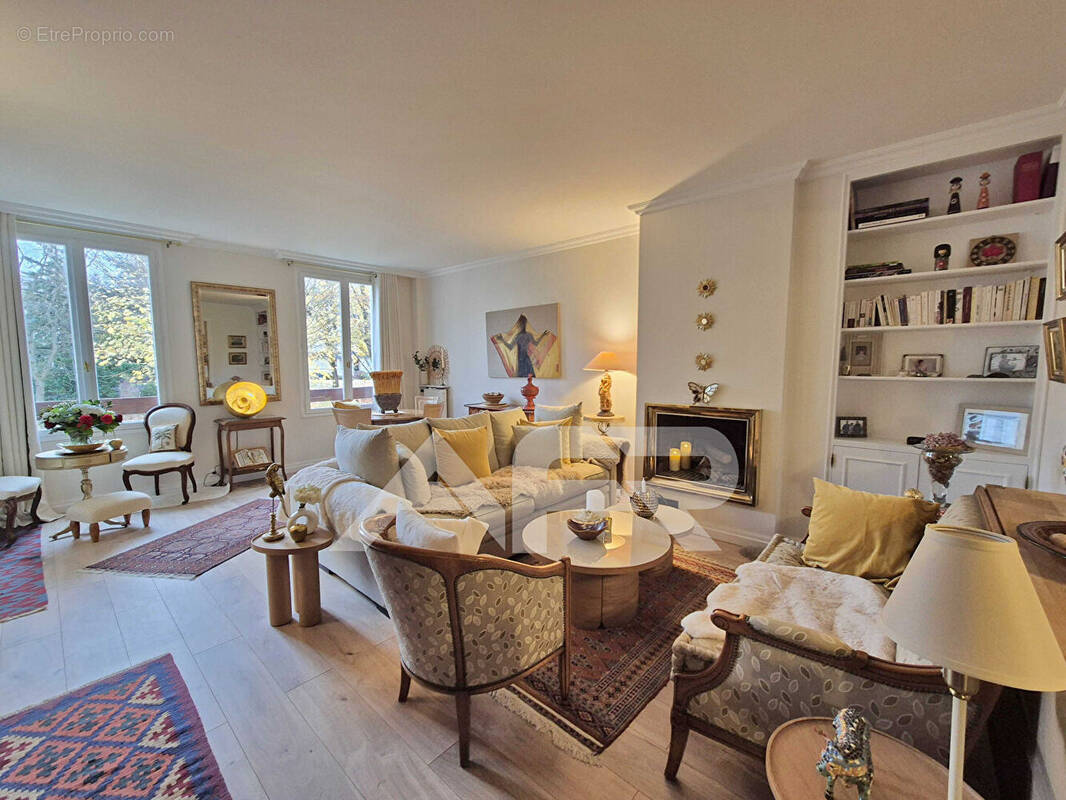 Appartement à LOUVECIENNES