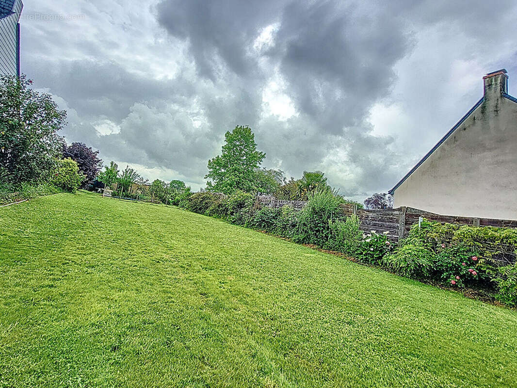 Terrain à CARQUEFOU