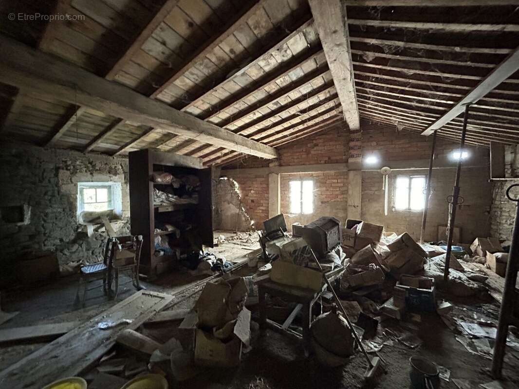 Maison à CASSAIGNES