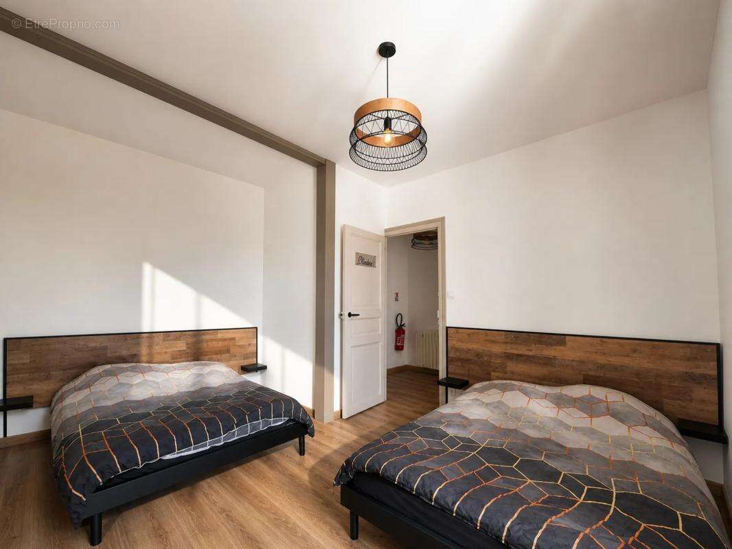 Domaine de réception de charme avec piscine - Parcelle 1 912 m² - photo 18