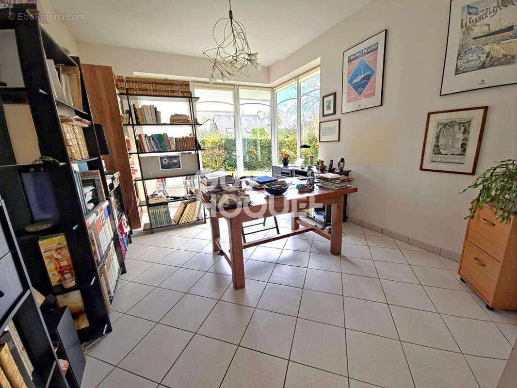 Maison à LE VAL-SAINT-PERE