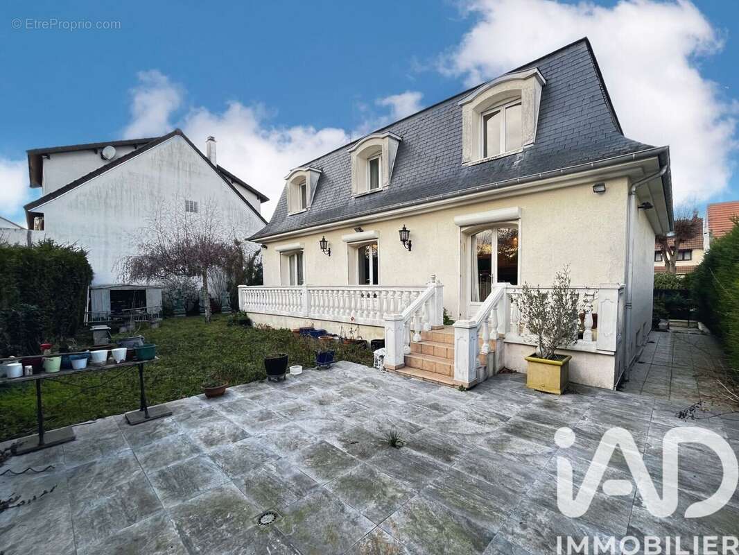 Photo 3 - Maison à VILLIERS-SUR-MARNE