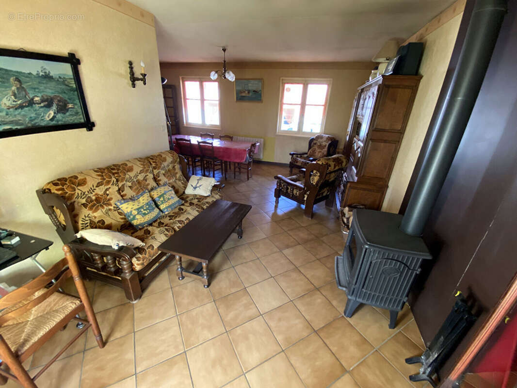 Maison à CUISERY