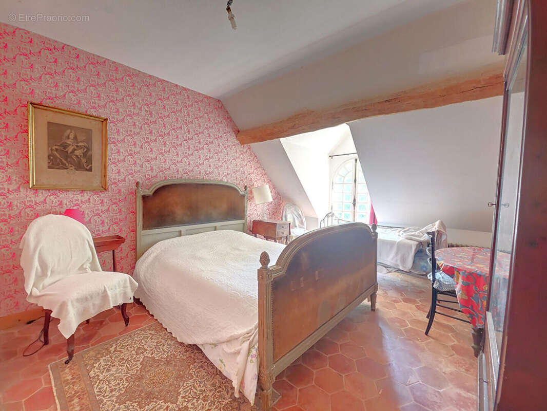 Corps de ferme 265 m2 - photo 8