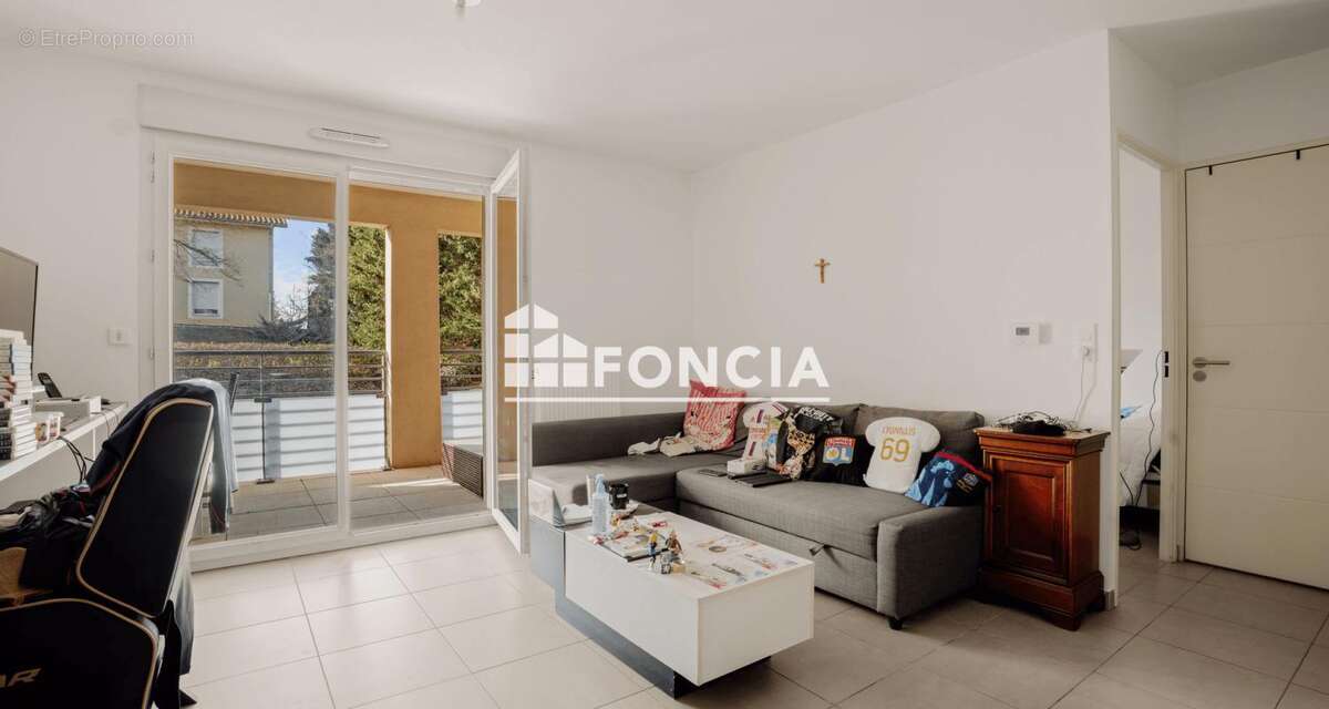 Appartement à MONTANAY