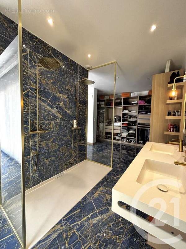 Maison à LABARTHE-SUR-LEZE