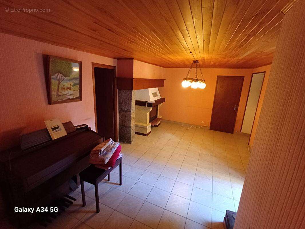 Maison en pierres de 103m² - photo 9