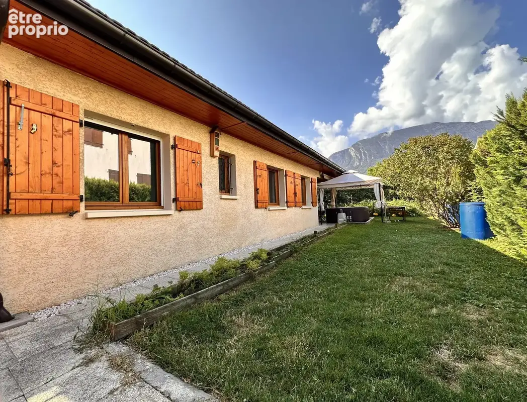 Maison 94 m² à Scionzier  - photo 3