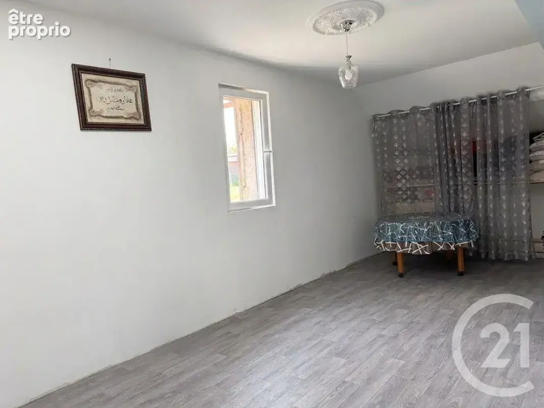 Maison 5 pièces 106 m² à vendre à La Charite-Sur-Loire (58400) - photo 11
