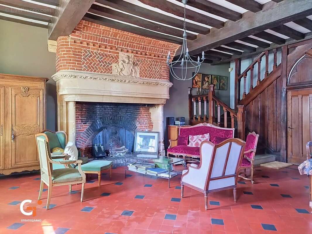 Superbe propriete historique du xveme, 10 mn de dieppe. - photo 4