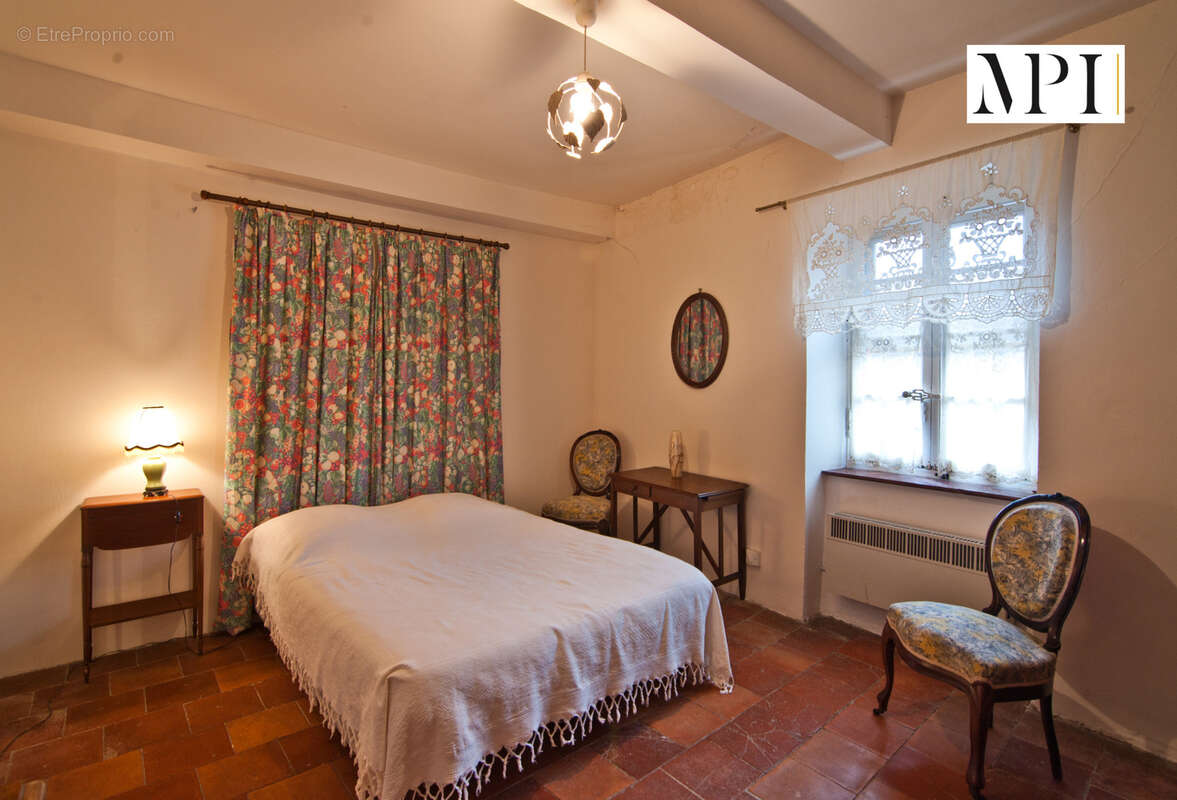 Maison à FELINES-MINERVOIS