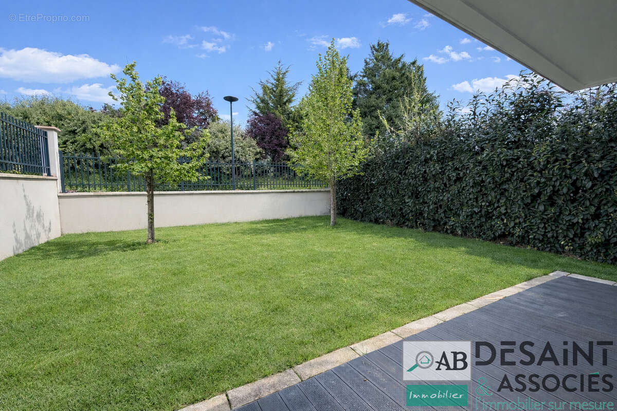 Appartement à CRECY-LA-CHAPELLE