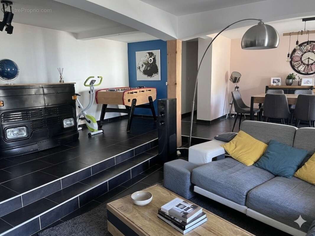Maison à vendre 5 pièces SAINT SORNIN (17) - photo 2