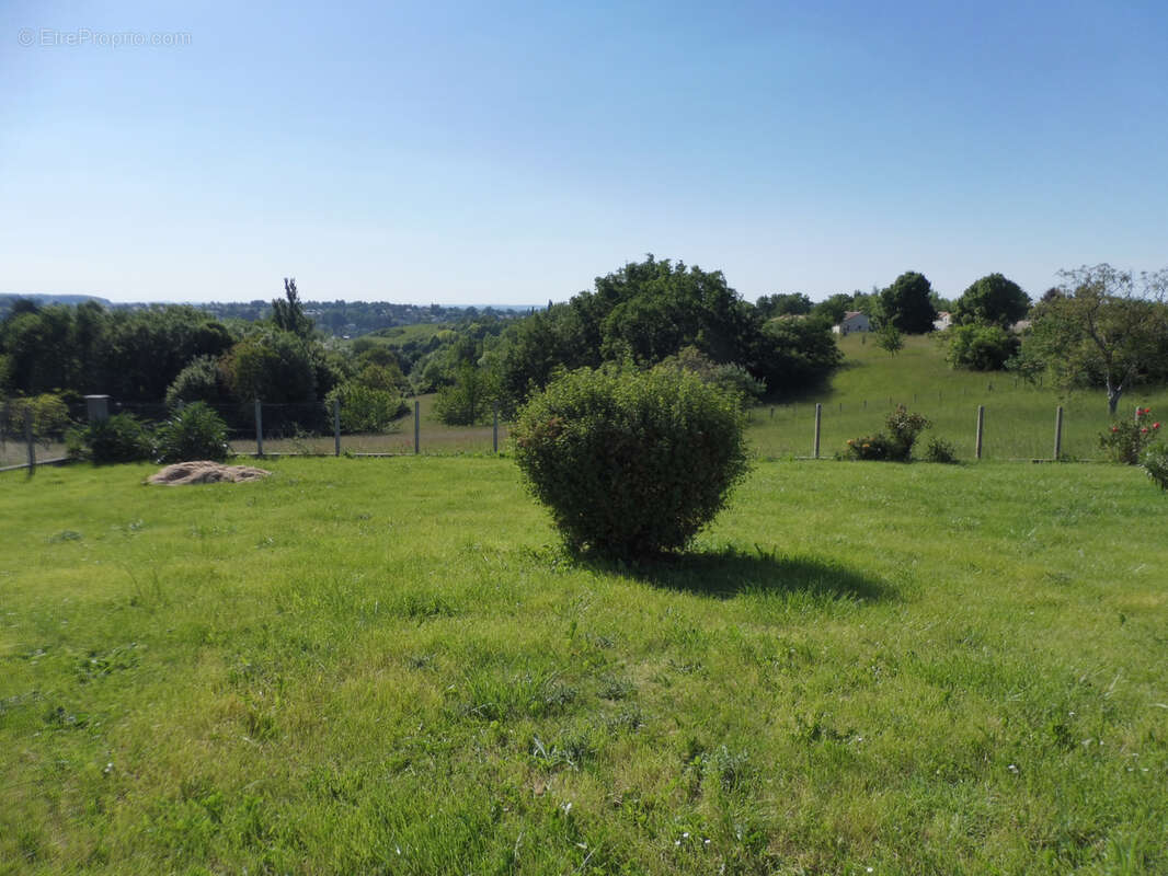 Sur les hauteurs de riberac tres belle vue - photo 2