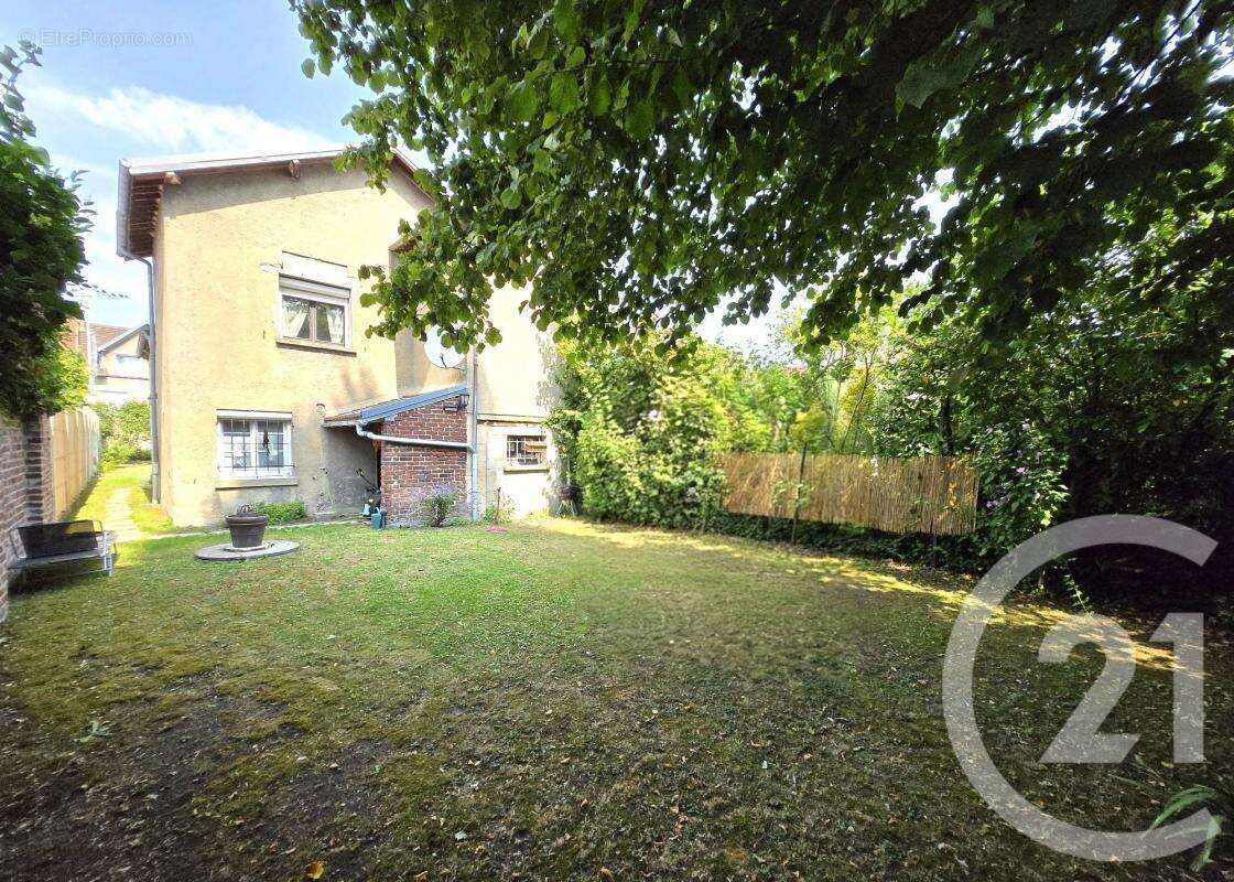 Maison à NOGENT-SUR-OISE