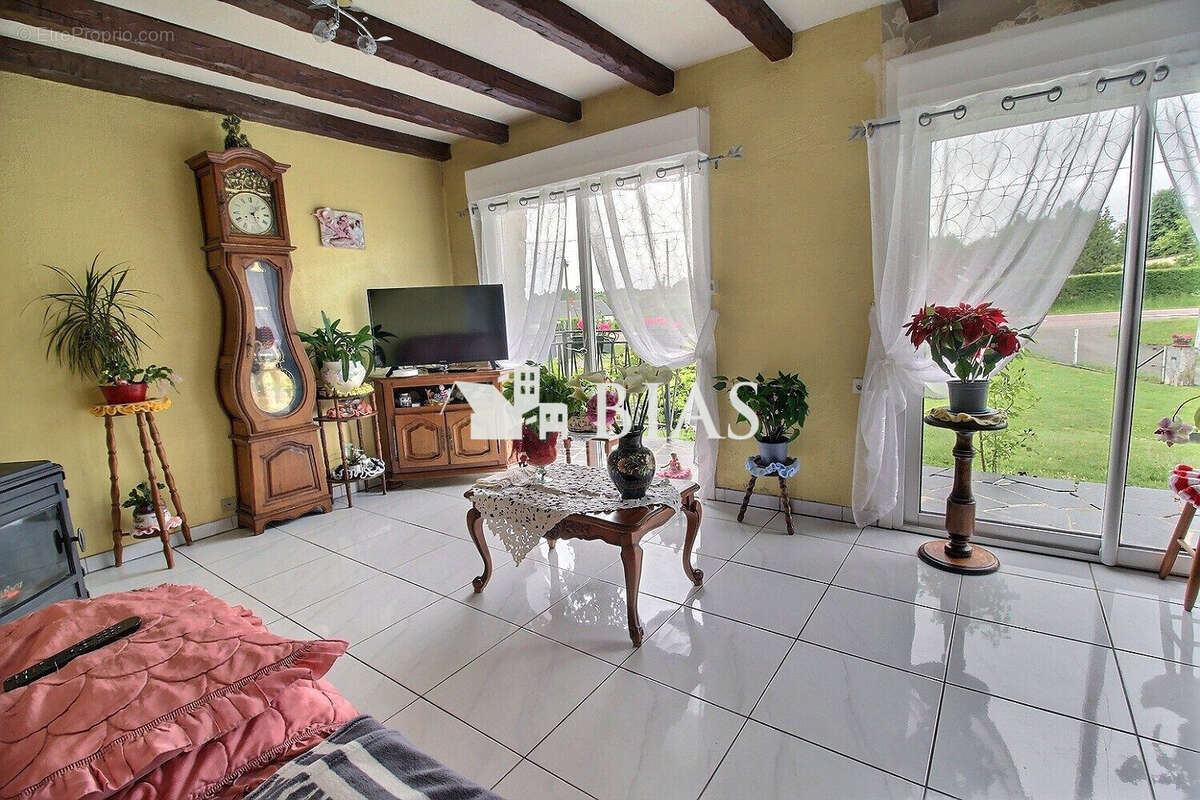 Maison à FORGES-LES-EAUX