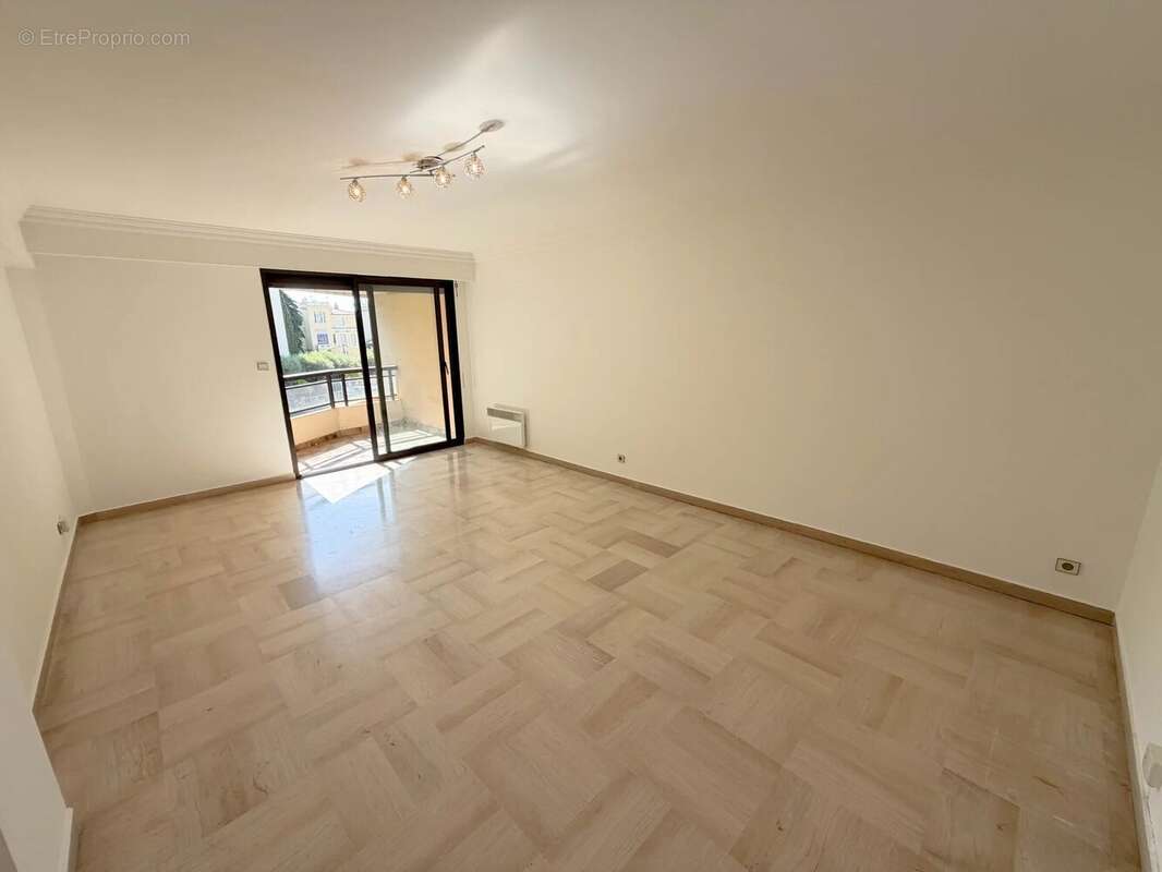 3 pièces balcon garage - nice cimiez - photo 5