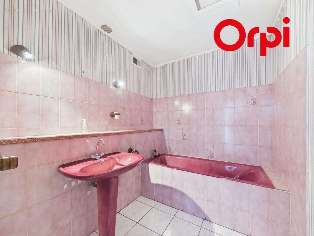 Maison de plain-pied à vendre à Bernay - photo 9