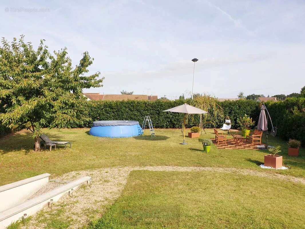 Maison à VILLEMANDEUR