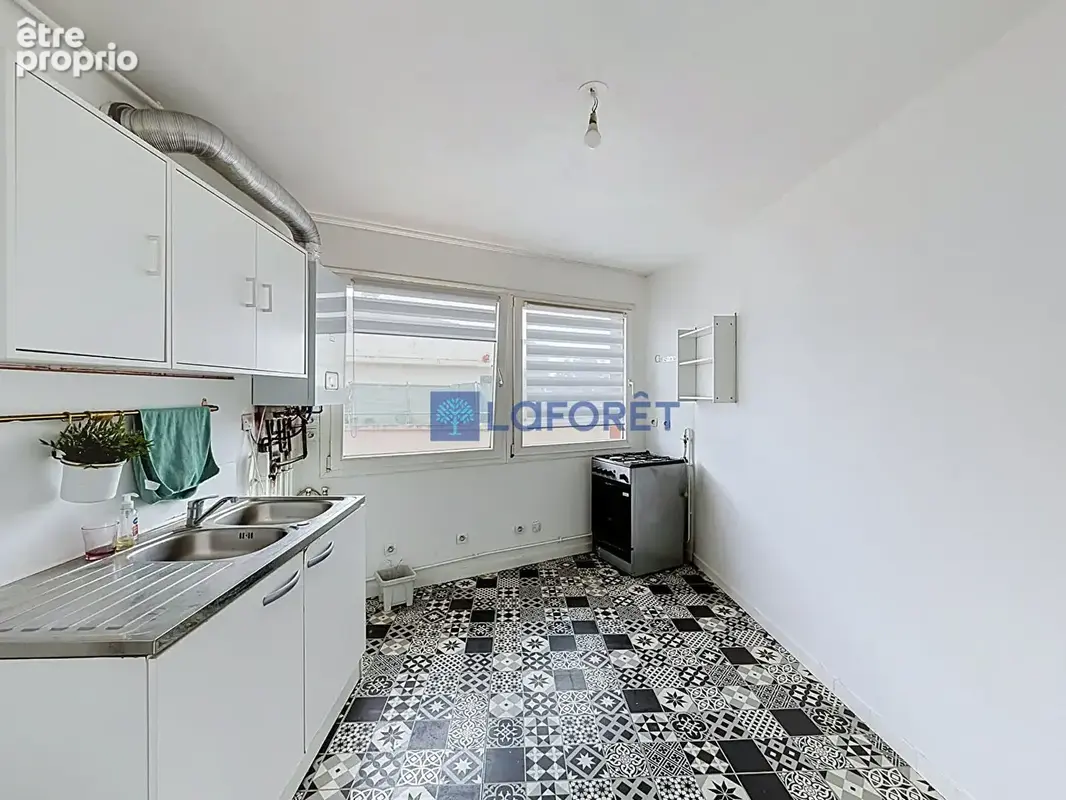 Appartement Saint Pierre Du Perray 5 pièce(s) 96 m2 - photo 6