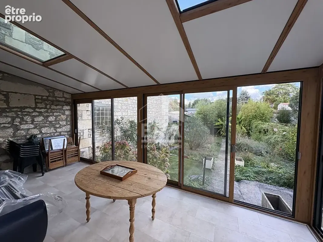Maison 94m² à saintes - photo 8