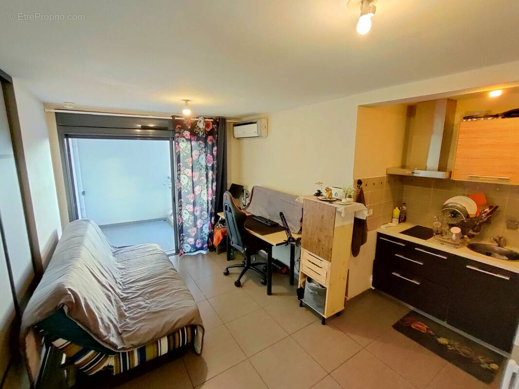 Photo 1 - Appartement à SAINT-DENIS