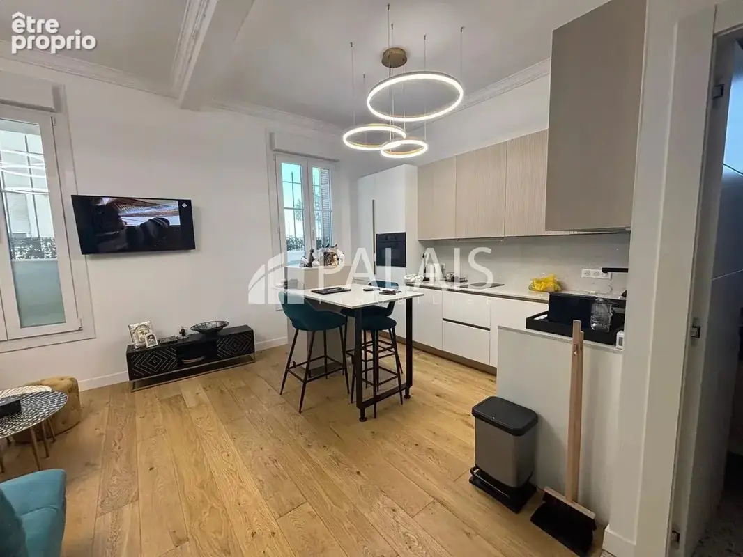 Promenade des Anglais - Appartement 3 pièces rénové – Résidence bourgeoise - photo 2